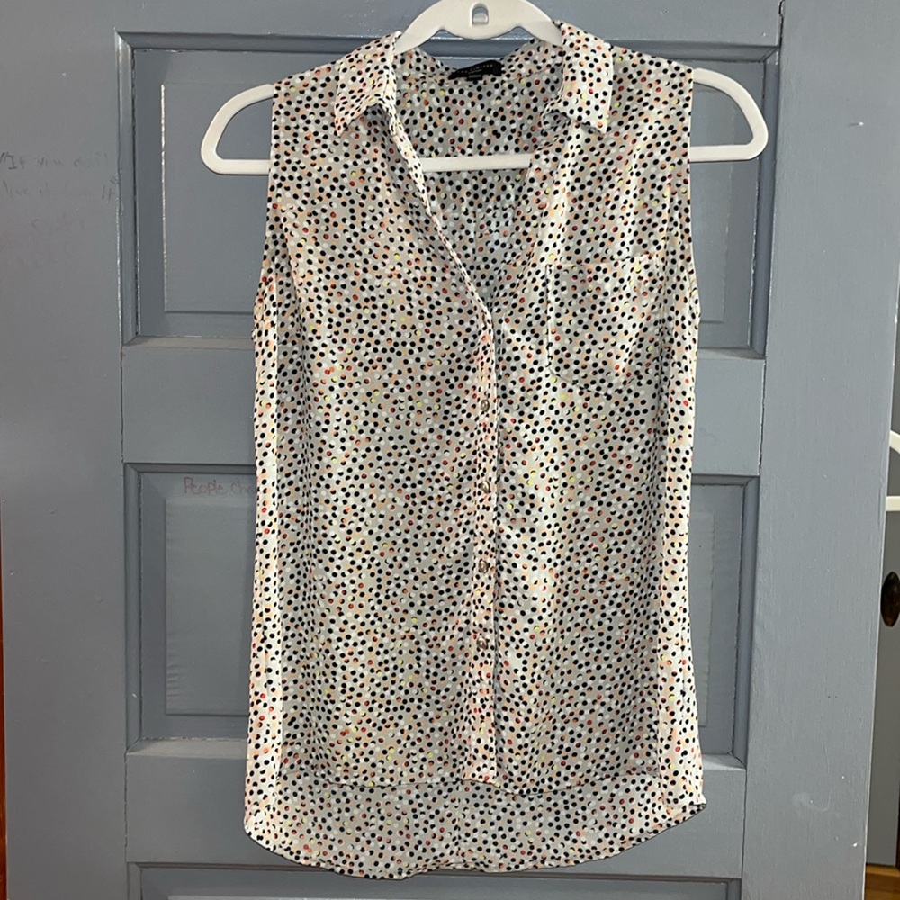 Polka dot sleeveless button down